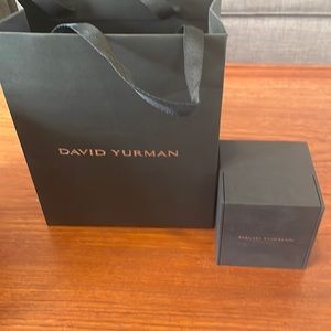 Display original David Yurman jewelry display box and bag